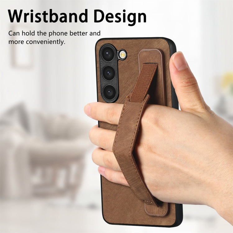 For Samsung Galaxy S23 5G Retro Wristband Holder Leather Back Phone Case(Brown) - Galaxy S23 5G Cases by buy2fix | Online Shopping UK | buy2fix